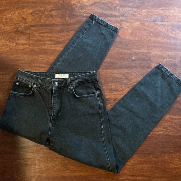 We the Free by FREE PEOPLE Dakota Straight Leg Pitch Black Denim Jeans Size 27 - Picture 2 of 8
